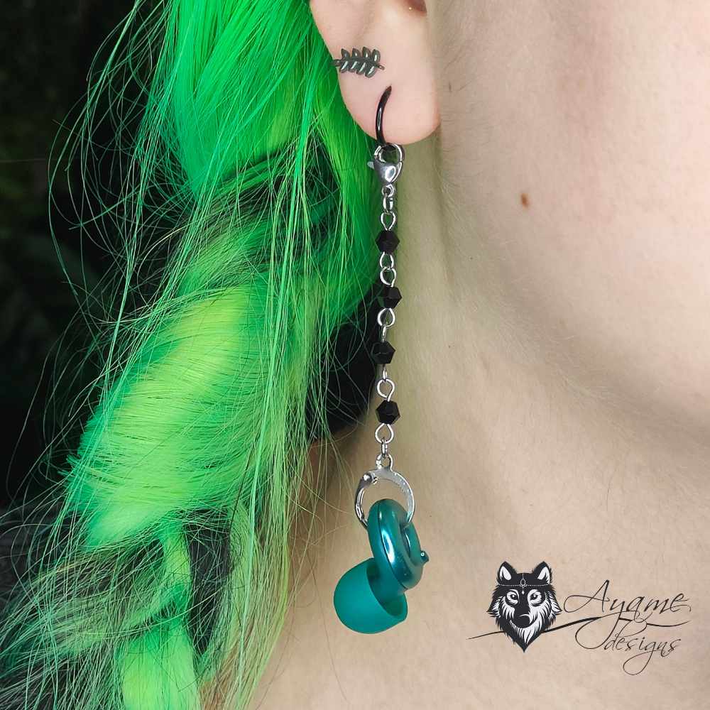 Ayame Designs - Detachable Beaded Stainless Steel Loop Earplug Earring Chains Silver Oorbelhanger - Zilverkleurig